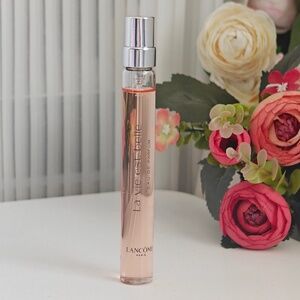 New Lancome La Vie est Belle EDP 10 ml / 0.34 oz Travel Spray